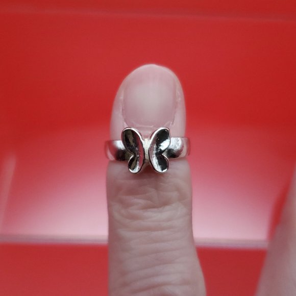 Size 1 925 Sterling Silver Cute Butterfly Toe Ring - Picture 2 of 7